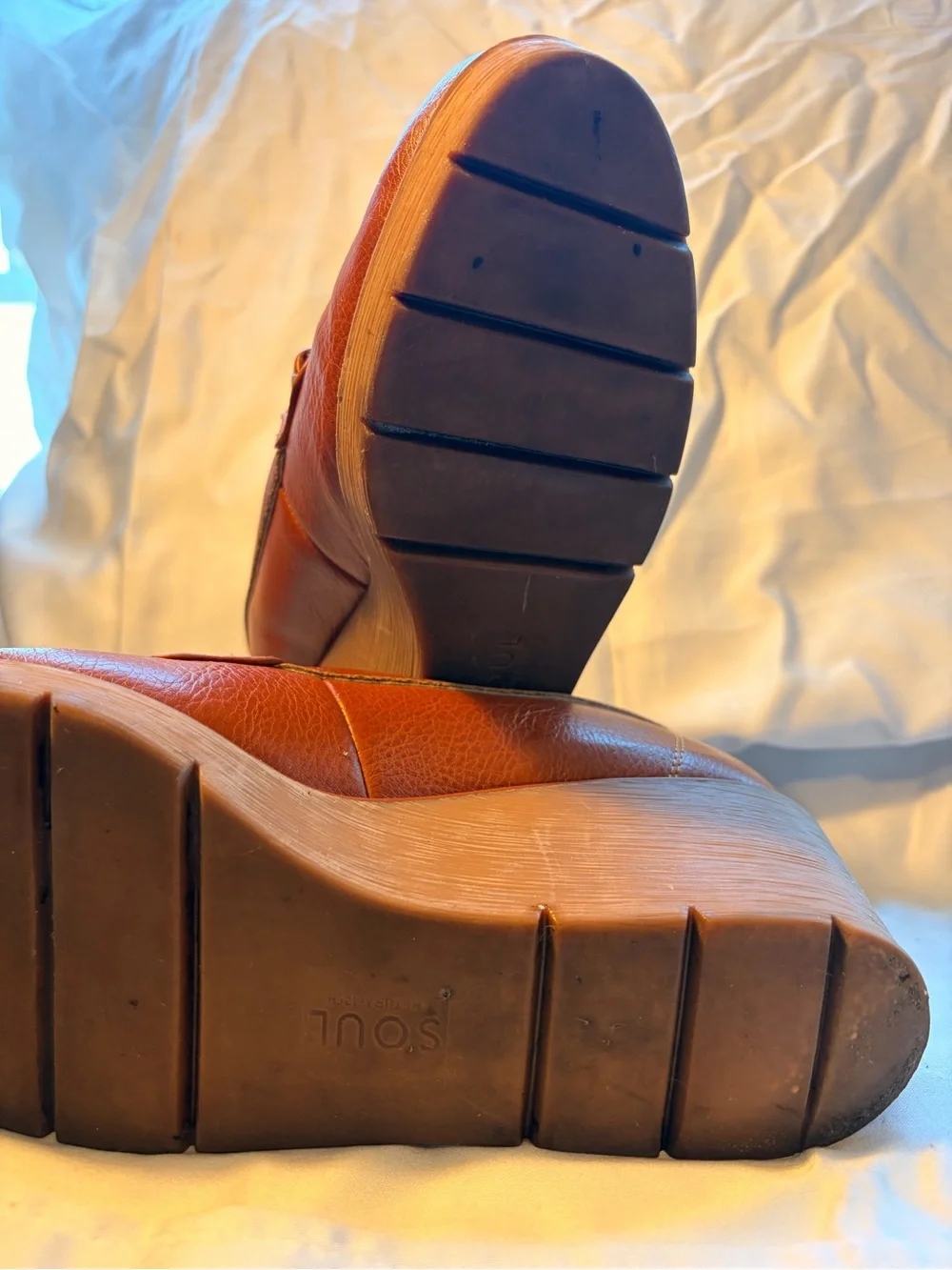 SOUL Naturalizer Cognac Leather Wedge Loafers Women’s 8 Comfort Shoes